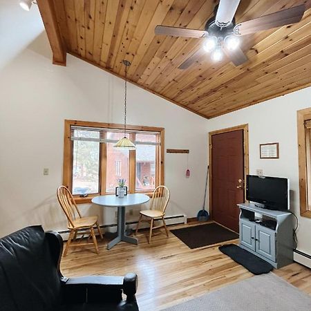 Cozy Cabin Suite Bed And Breakfast Woodland Park Luaran gambar