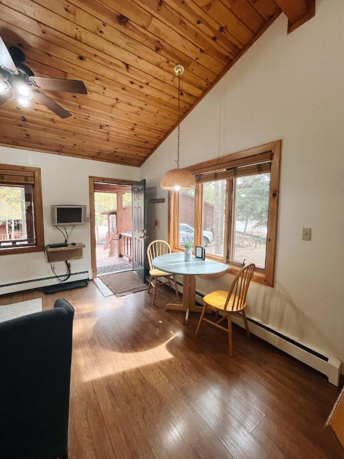 Cozy Cabin Suite Bed And Breakfast Woodland Park Luaran gambar