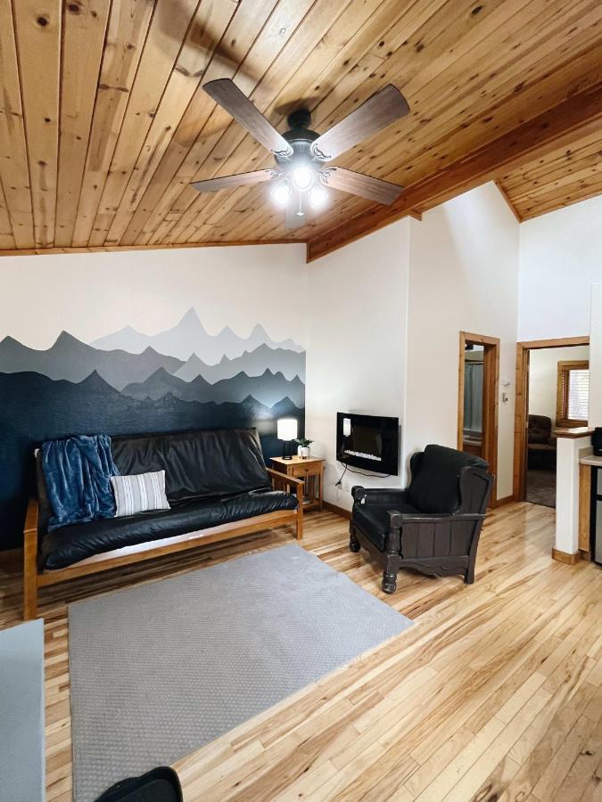 Cozy Cabin Suite Bed And Breakfast Woodland Park Luaran gambar